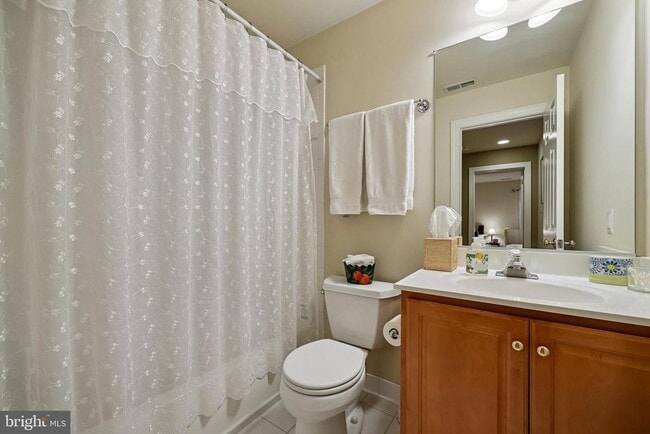 Building Photo - 8807 Ridge Rd