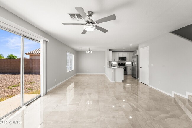 Building Photo - 11215 W Heatherbrae Dr
