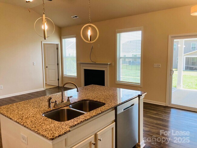 Building Photo - 4534 Dover Ct