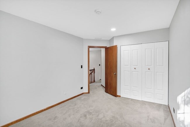 Building Photo - 2116 Glasgow Ct