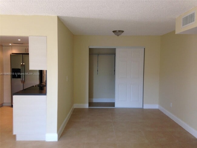 Building Photo - 8311 SW 142nd Ave