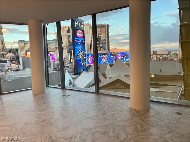 Building Photo - 3726 S Las Vegas Blvd
