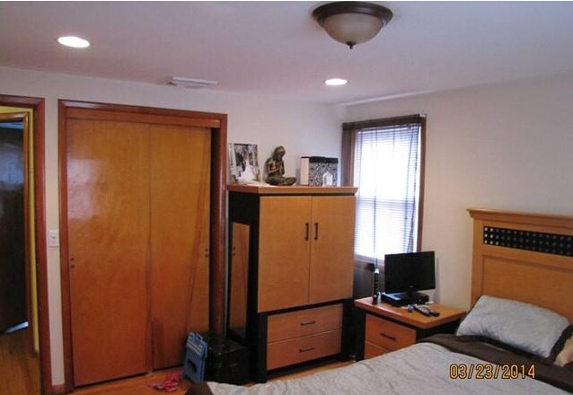 BR 1 View 2 - 298 Luddington Ave