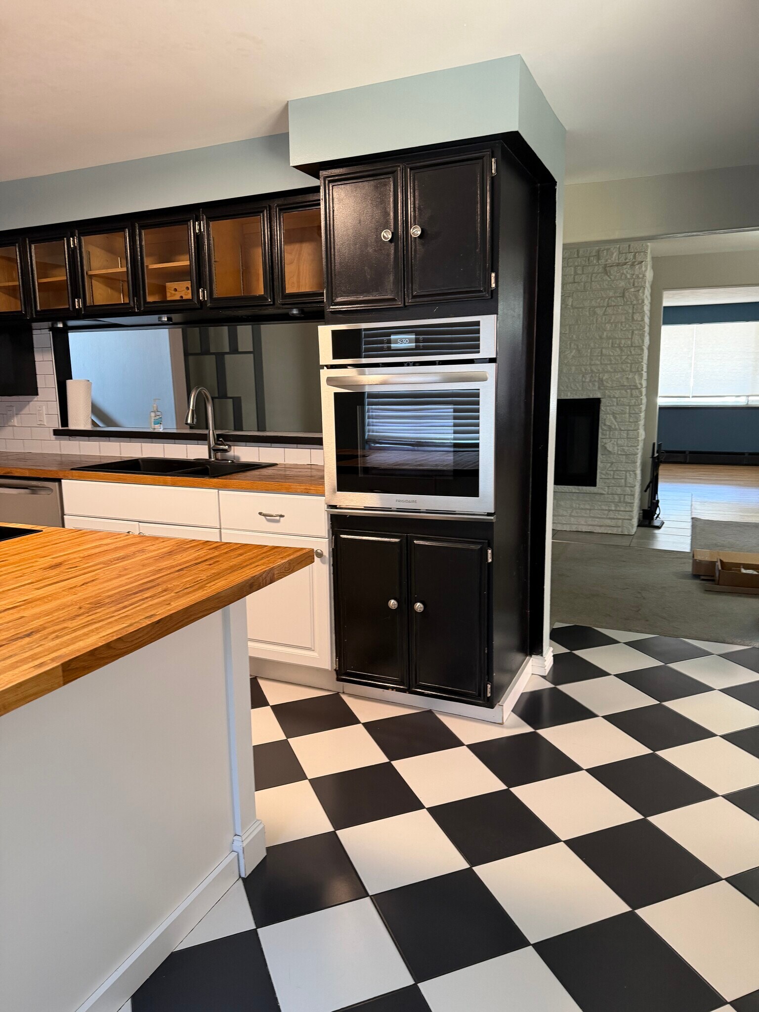 Building Photo - 3620 W Linvale Pl