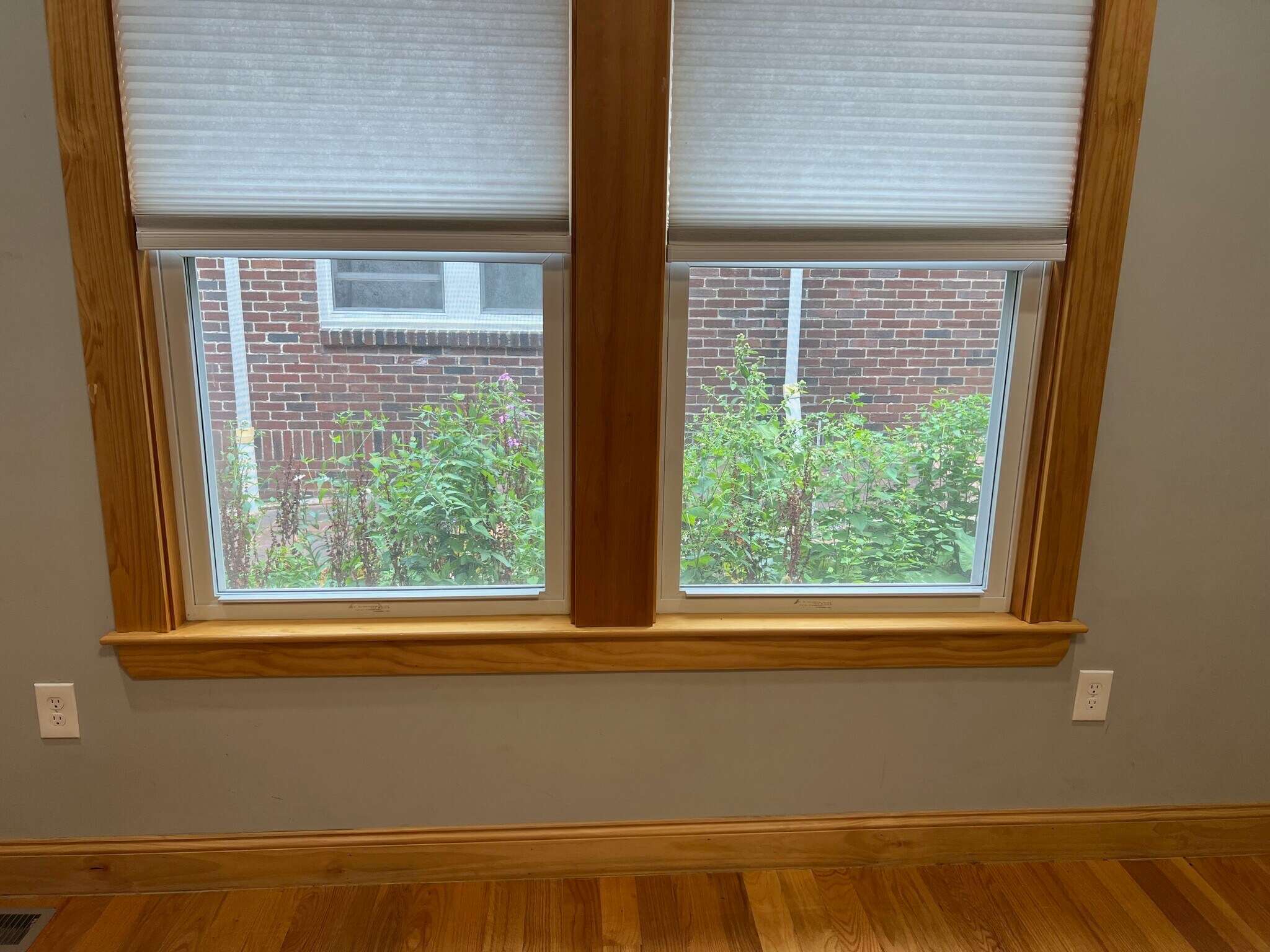 Building Photo - 152 Winchester St