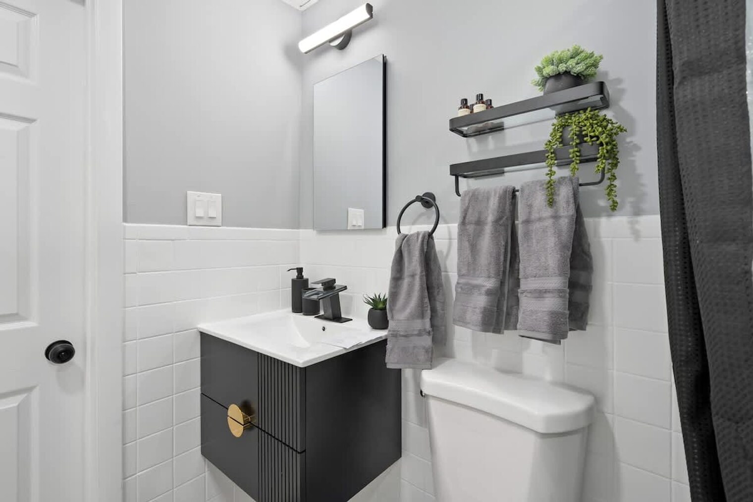 Building Photo - 225 Hancock Ave