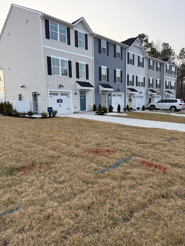 Building Photo - 109 Packett Ct