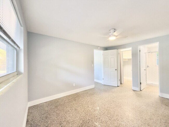 Building Photo - 115 Cleveland Ave SW