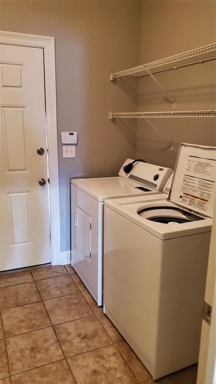 Building Photo - 9765 Helmsley Cir