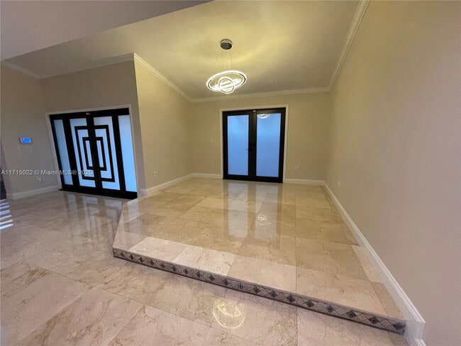 Building Photo - Northwest 79th Place, Miami Lakes, FL 3301...