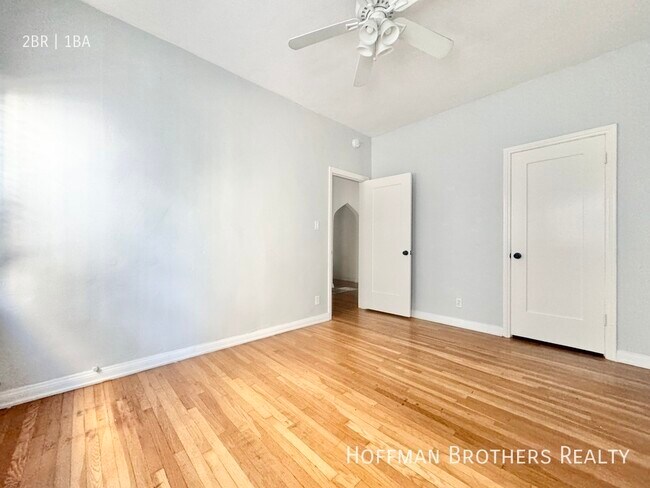 Building Photo - 402 N Genesee Ave