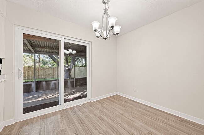 Building Photo - 4123 Cedar Gardens Dr