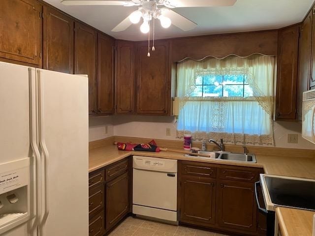 Building Photo - 2300 Aster Way