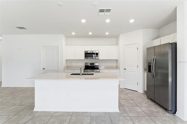 Building Photo - 1195 Tyler Lp