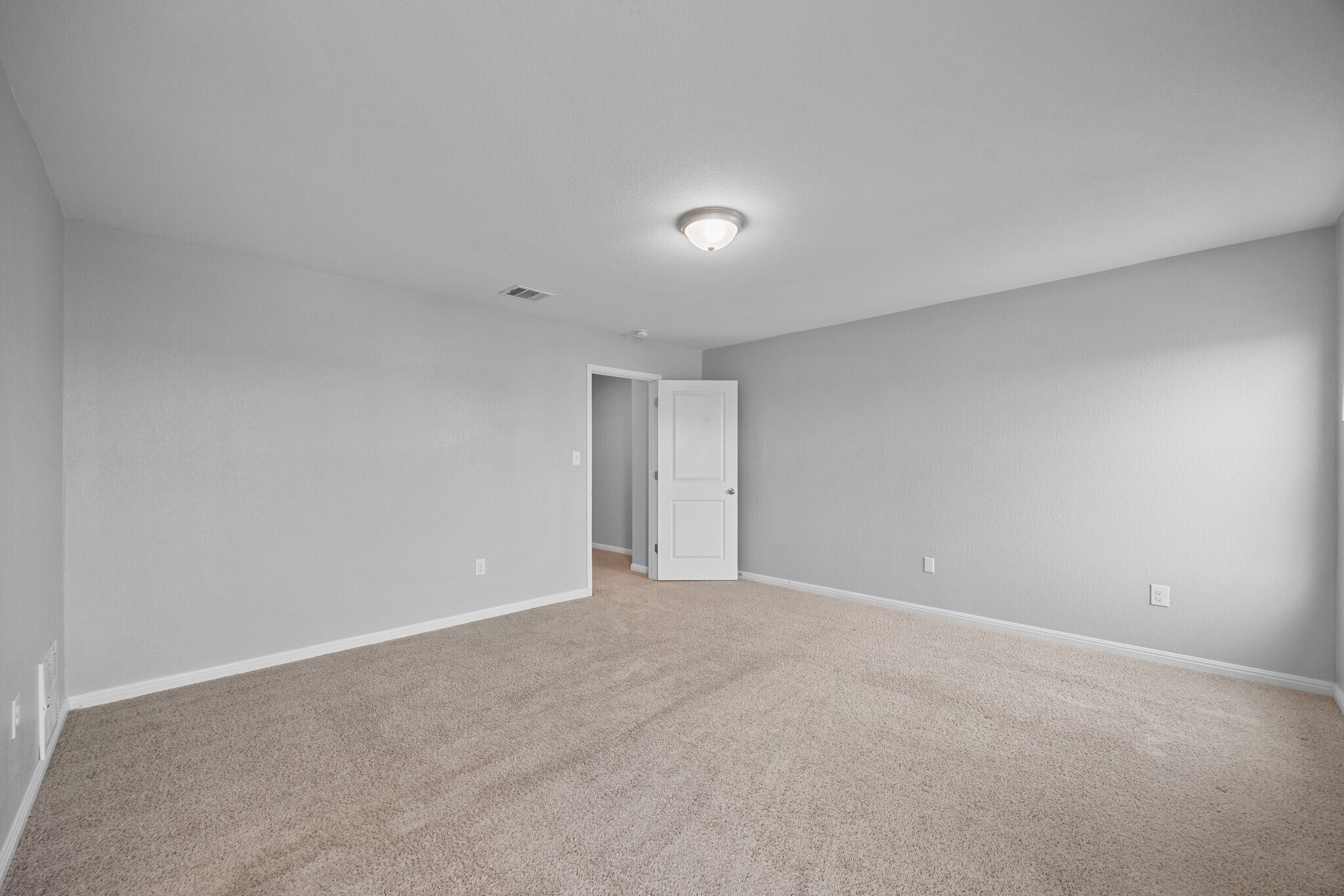 Building Photo - 320 Bell Rings Dr