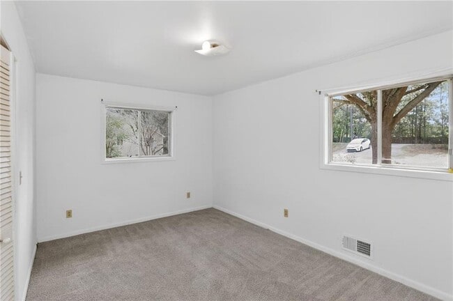Building Photo - 4897 Lou Ivy Rd
