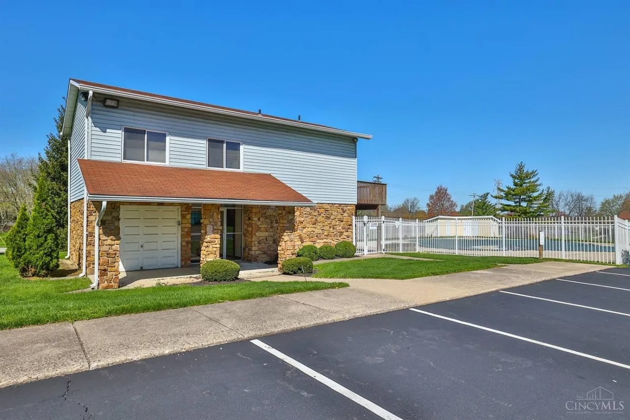 Building Photo - 70 Twilight Dr