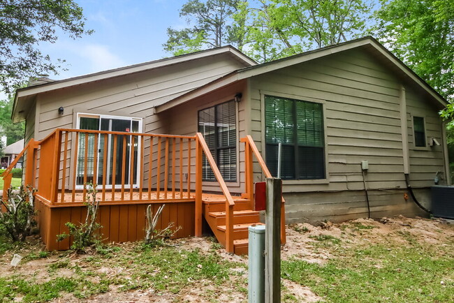 Building Photo - 11631 Alcott Dr