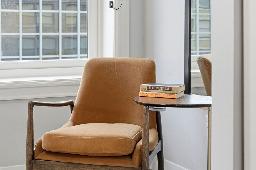 Building Photo - 417 S Dearborn St