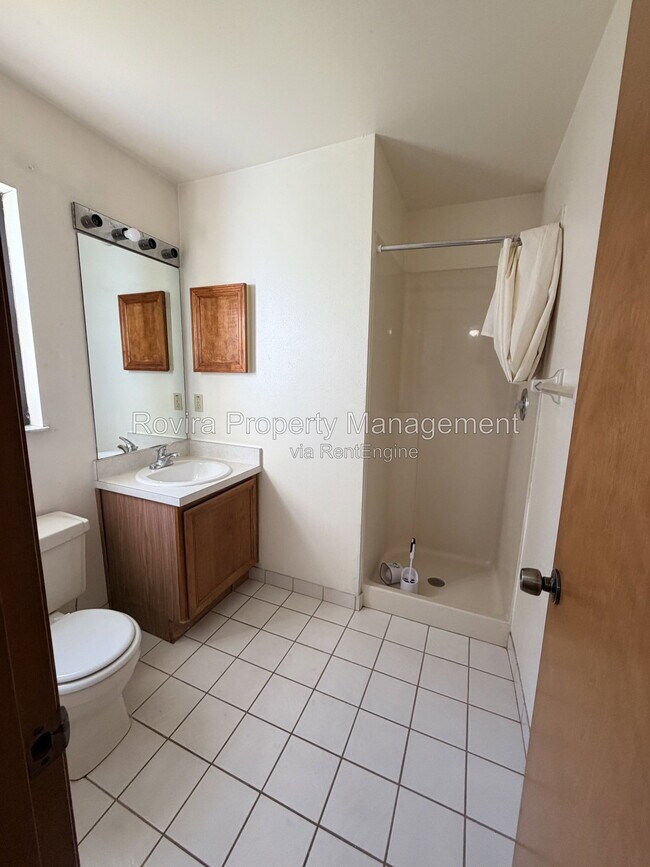 Building Photo - 602 Wallaby Ln