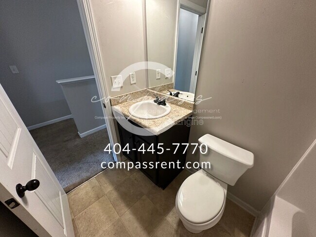 Building Photo - 6048 Oak Bend Ct