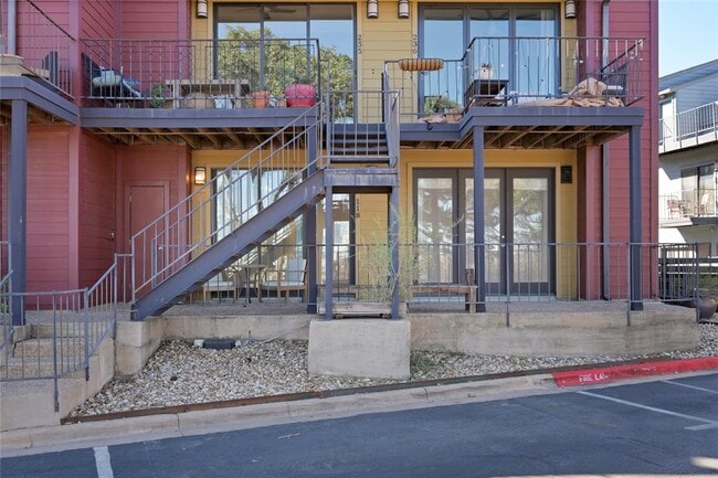 Building Photo - 1501 Barton Springs Rd