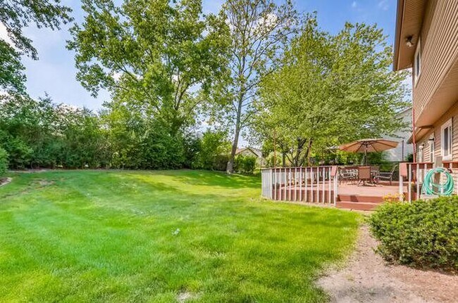 Building Photo - 4210 Portage Ln