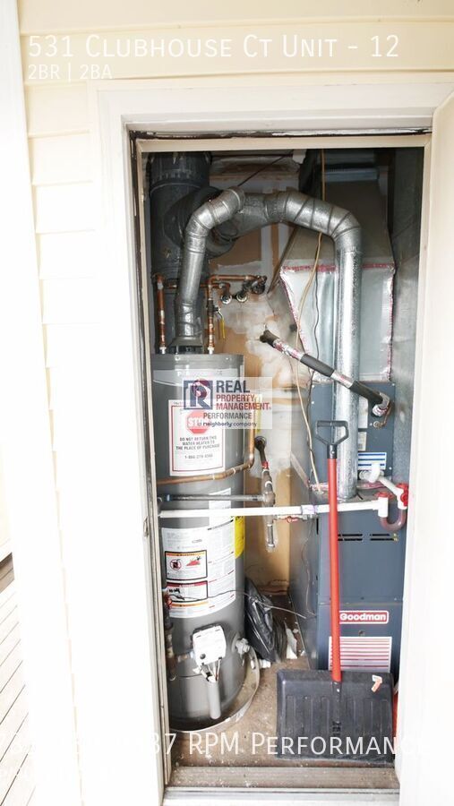 Building Photo - 531 Clubhouse Ct