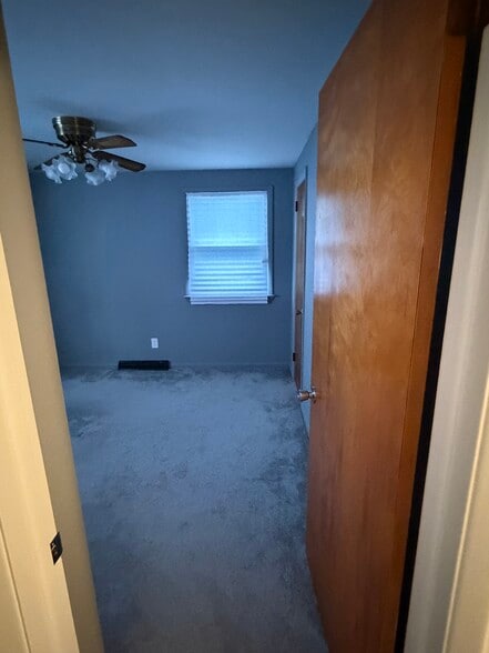 Building Photo - 152 Clover Ridge Dr