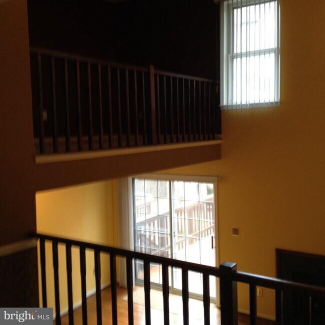 Building Photo - 6559 River Tweed Ln
