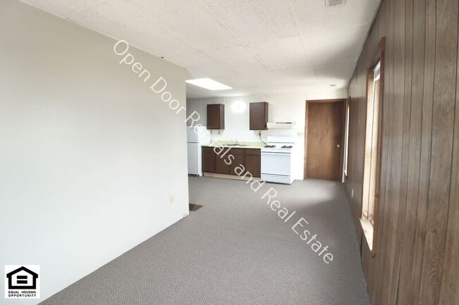 Building Photo - 255 S Wayne St