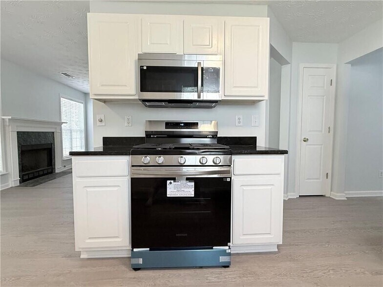 Building Photo - 3058 Arden Ridge Terrace