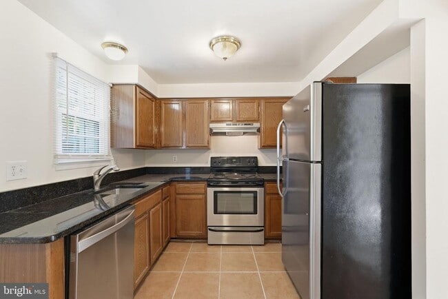 Building Photo - 129 Bickel Ct