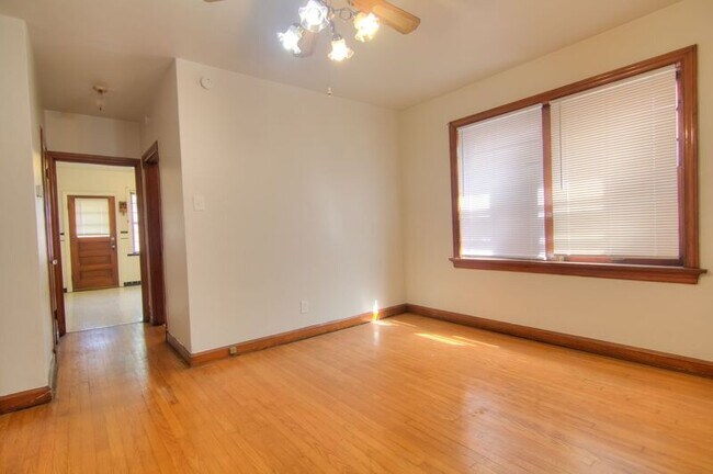 Building Photo - 4257 Bates St