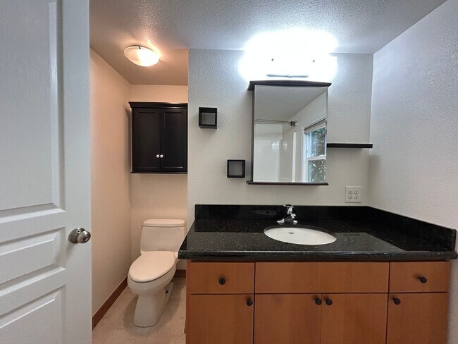 Building Photo - Stunning Views! Secluded 2 Bed, 1 Bath Gem!