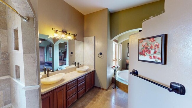 Building Photo - Furnished 5-Bedroom Home with Indoor Pool & Amenities