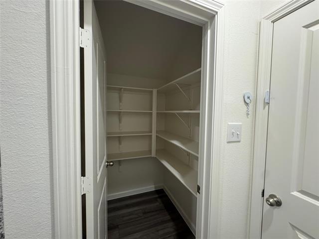 Building Photo - 6089 Mojave Dr