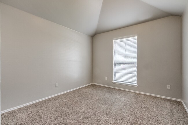 Building Photo - 5120 NW 163rd St