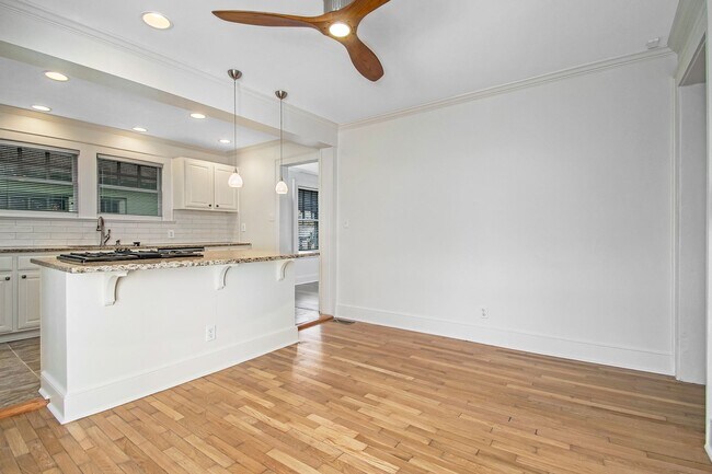 Building Photo - 2 Bedroom in Intown Atlanta