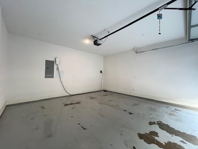 Building Photo - 5802 Lindell Ave