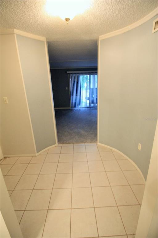 Building Photo - 540 Orange Dr