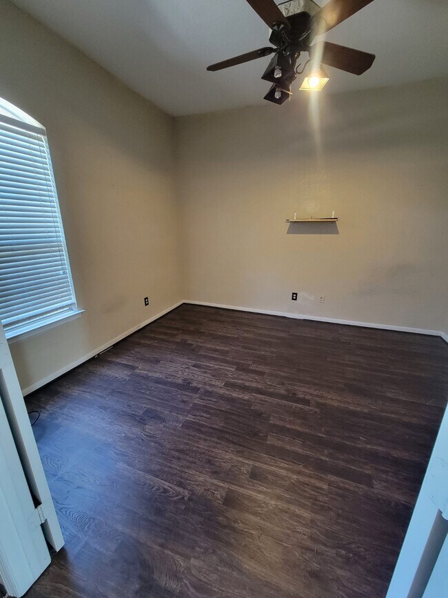 Building Photo - 14410 Floret Estates Ln