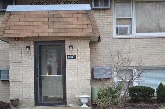 Building Photo - 9907 W 58th St