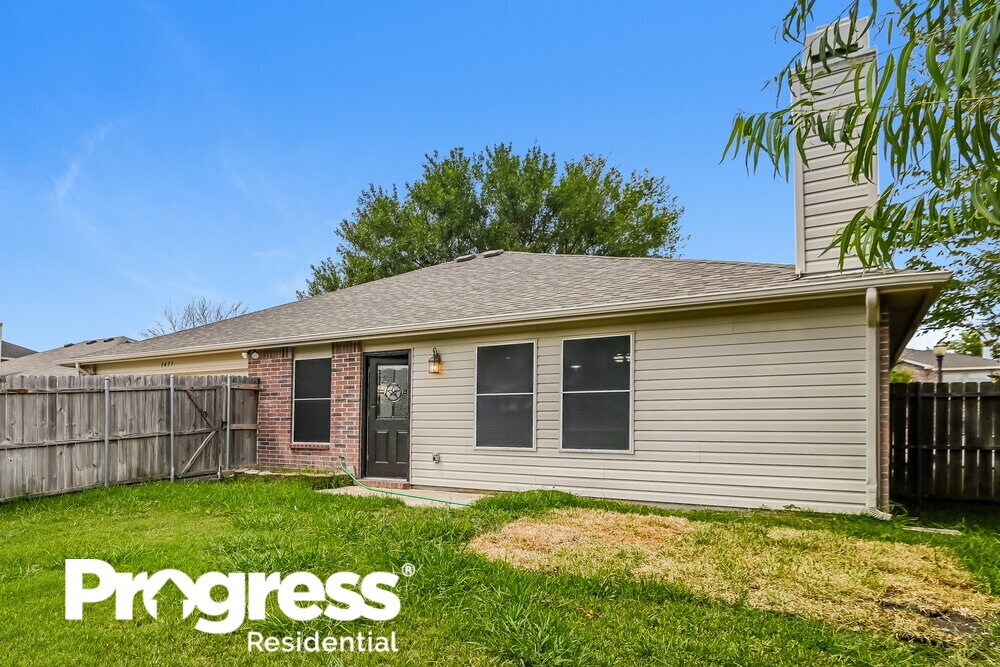 Building Photo - 1477 Hickory Creek Ln