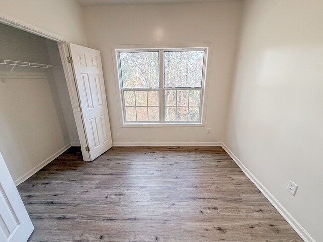 Building Photo - 2468 Spring St NW