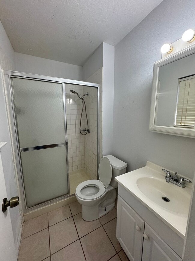 Building Photo - 5220 Jean Ave