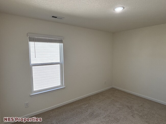 Building Photo - 12020 Spearmint Ln