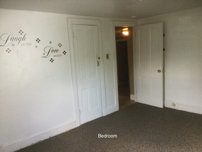 Building Photo - 415 Jordan Ave