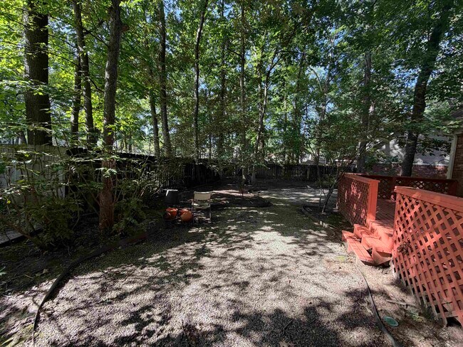 Building Photo - 8149 Kimbrook Dr