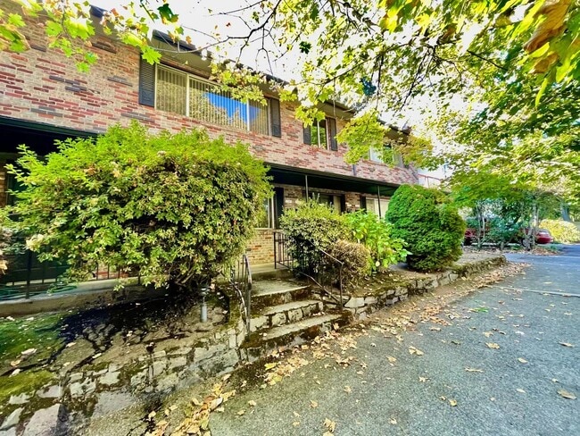 Property - 1303-1311 NE 24th Ave